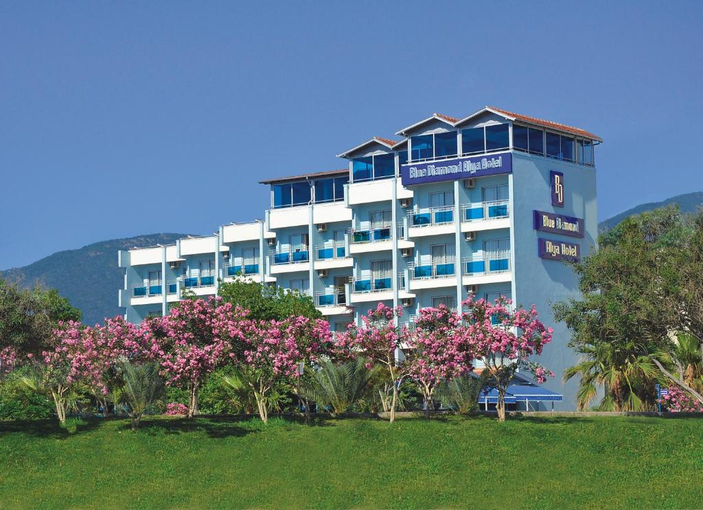 Blue Diamond Alya Hotel