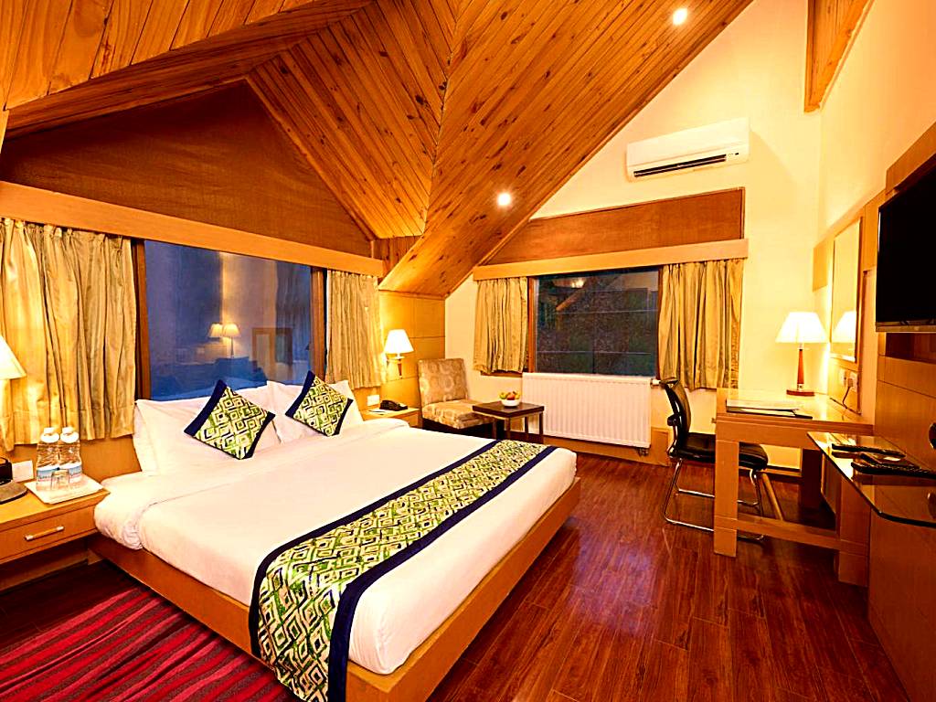 Renest River Country Resort Manali: Five Bedroom Cottage