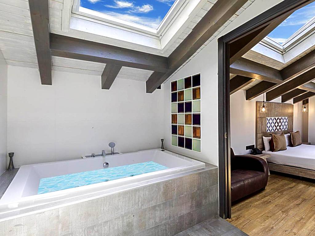 Boutique Hostemplo Sagrada Familia: Double Room with Spa Bath