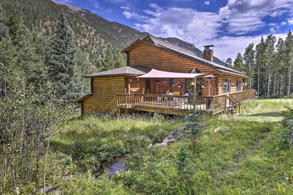 Silver Plume Mountain Haven with Views and Deck!